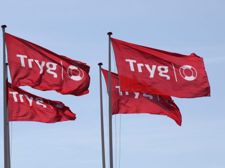 Tryg_HQ_Flag